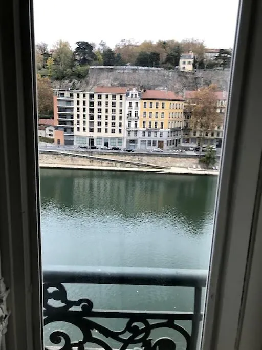 Vue Sur L'Eau Apartment Lyon